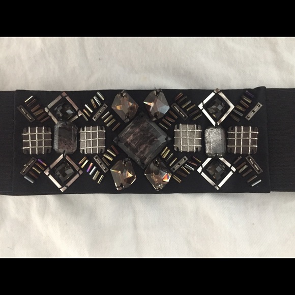 BCBG Maxmaria belt - Picture 2 of 3